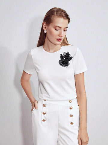 MOTF PREMIUM 3D FLORAL APPLIQUES T-SHIRT