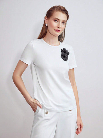 MOTF PREMIUM 3D FLORAL APPLIQUES T-SHIRT