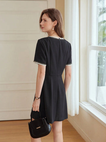 MOTF PREMIUM CONTRAST BINDING ZIPPER BACK DRESS