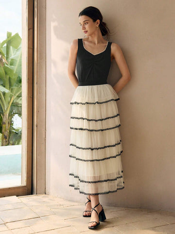 MOTF PREMIUM CONTRAST LACE RUFFLE LAYERED SKIRT