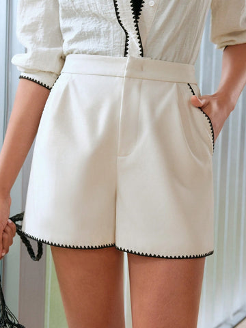 MOTF PREMIUM CONTRAST PIPING FOLD PLEATED SHORTS