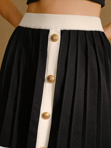 MOTF PREMIUM CONTRAST PIPING GOLD BUTTON DETAIL PLEATED KNIT SKIRT