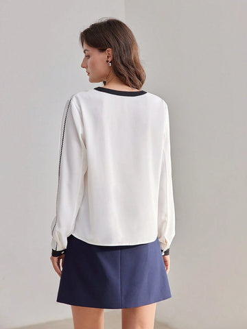 MOTF PREMIUM CONTRAST PIPING TASSEL LACE UP V-NECK BLOUSE