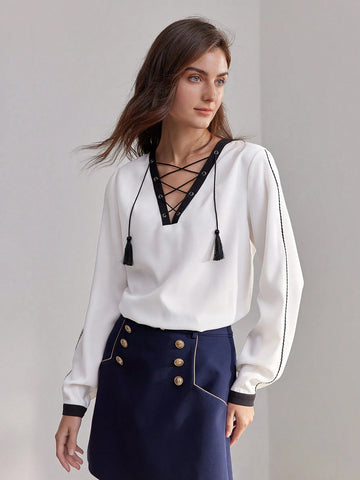 MOTF PREMIUM CONTRAST PIPING TASSEL LACE UP V-NECK BLOUSE