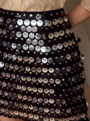 MOTF PREMIUM CONTRAST SEQUIN SHORT SKIRT