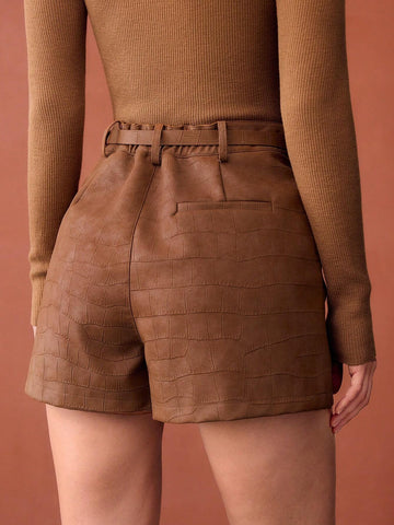 MOTF PREMIUM CROCODILE PATTERN SLANT POCKET BELTED SHORTS