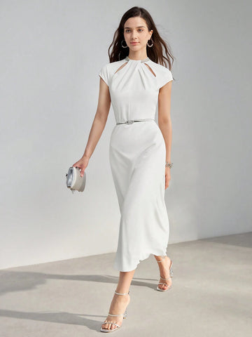 MOTF PREMIUM CUTOUT FOLD PLEATED FLARE HEM DRESS