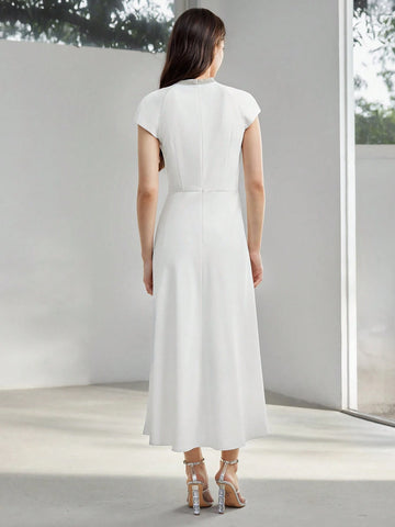 MOTF PREMIUM CUTOUT FOLD PLEATED FLARE HEM DRESS