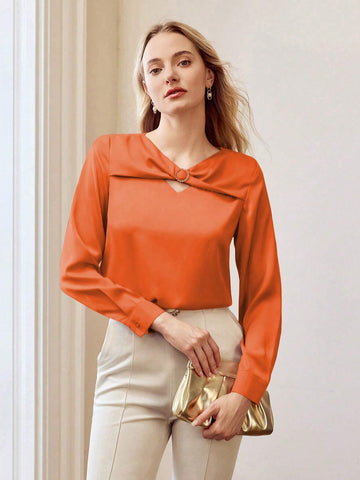 MOTF PREMIUM CUT OUT RING DETAIL BLOUSE