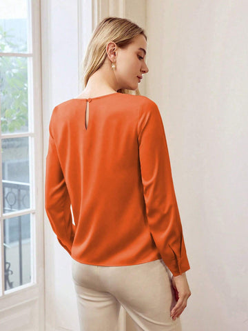 MOTF PREMIUM CUT OUT RING DETAIL BLOUSE