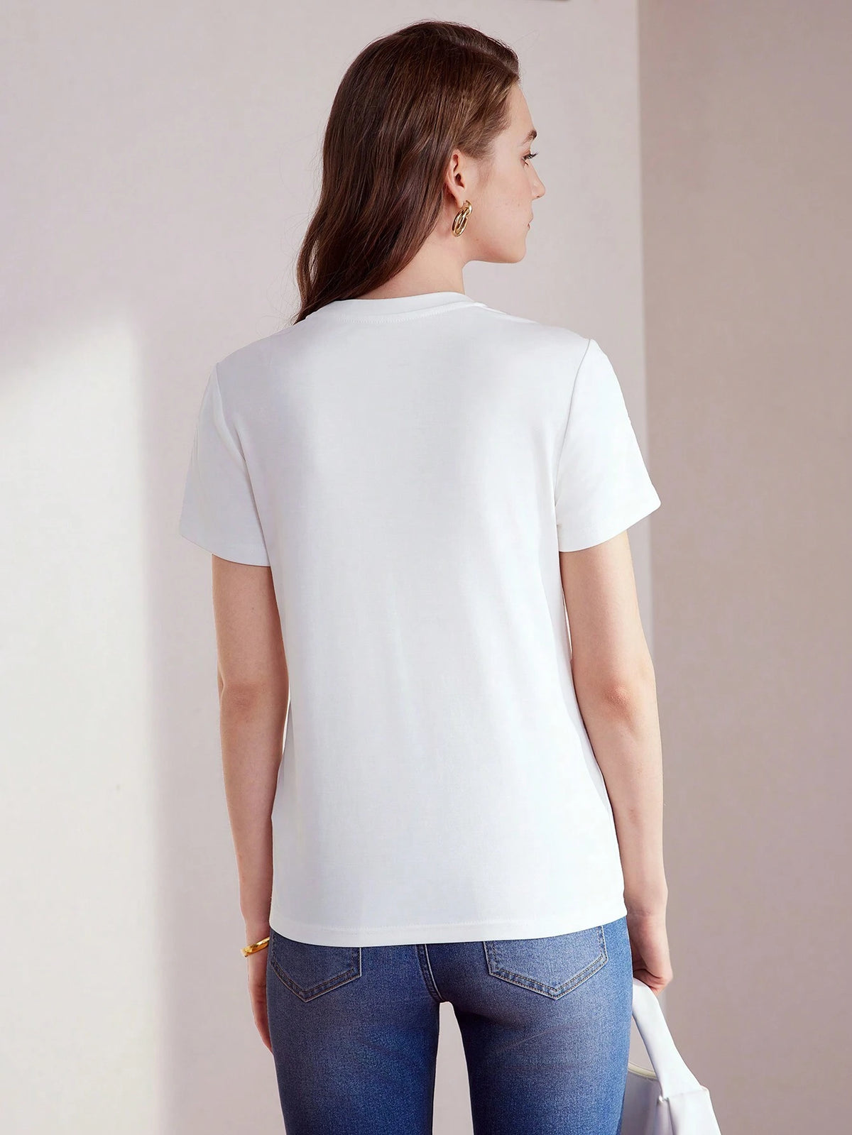 MOTF PREMIUM EMBROIDERY BUTTERFLY AND FLORAL PATTERN TEE