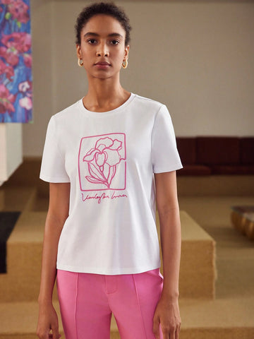 MOTF PREMIUM EMBROIDERY FLORAL AND LETTER PATTERN TEE