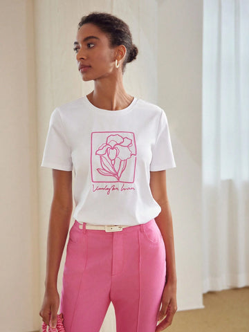 MOTF PREMIUM EMBROIDERY FLORAL AND LETTER PATTERN TEE