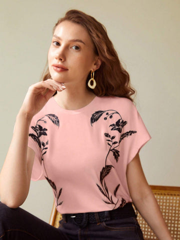 MOTF PREMIUM EMBROIDERY FLORAL PATTERN BATWING SLEEVE TEE