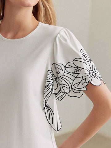 MOTF PREMIUM EMBROIDERY FLORAL PATTERN FLUTTER SLEEVE TEE