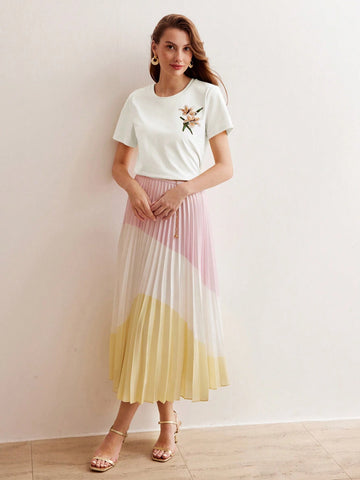 MOTF PREMIUM EMBROIDERY FLORAL PATTERN SHORT SLEEVE TEE