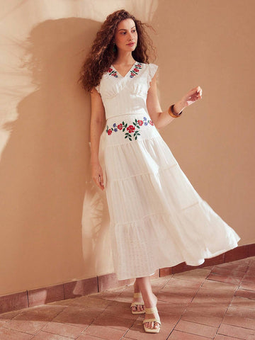 MOTF PREMIUM EMBROIDERY FLORAL PATTERN TIERED HEM SKIRT