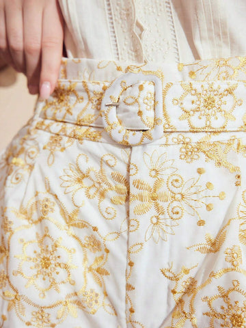 MOTF PREMIUM FLORAL EMBROIDERY BUCKLE BELTED SHORTS