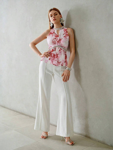 MOTF PREMIUM FLORAL PRINT KEYHOLE NECK FAUX PEARL AND RHINESTONE DETAIL PLEATED BLOUSE