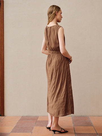 MOTF PREMIUM FOLD PLEATED SLEEVELESS DRESS