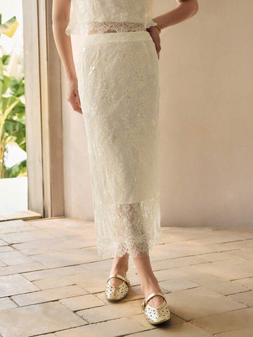 MOTF PREMIUM LACE SPLIT BACK STRAIGHT SKIRT