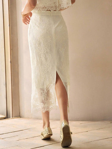 MOTF PREMIUM LACE SPLIT BACK STRAIGHT SKIRT