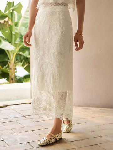 MOTF PREMIUM LACE SPLIT BACK STRAIGHT SKIRT