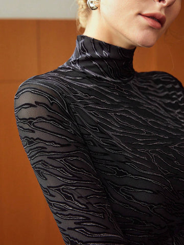 MOTF PREMIUM MESH STRIPED MOCK-NECK TOP