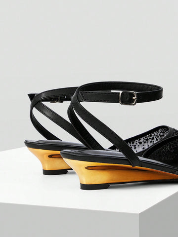 POINTED TOE RHINESTONE PUMPS