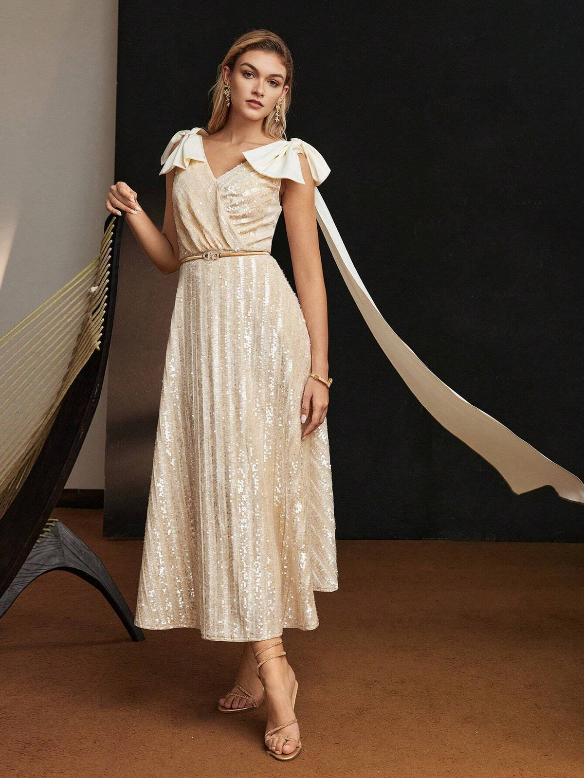 MOTF PREMIUM SEQUINS CONTRAST BOW SHOULDER PLEATED HEM COCKTAIL DRESS WITHOUT BELT