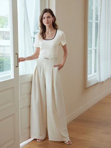 MOTF PREMIUM SIMPLE CONTRAST TRIM RIBBED TEE