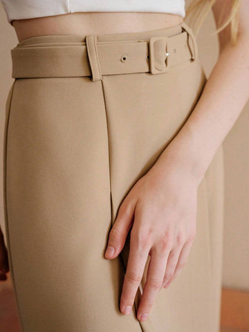 MOTF PREMIUM SOLID BUCKLE BELTED FOLD PLEATED SKIRT