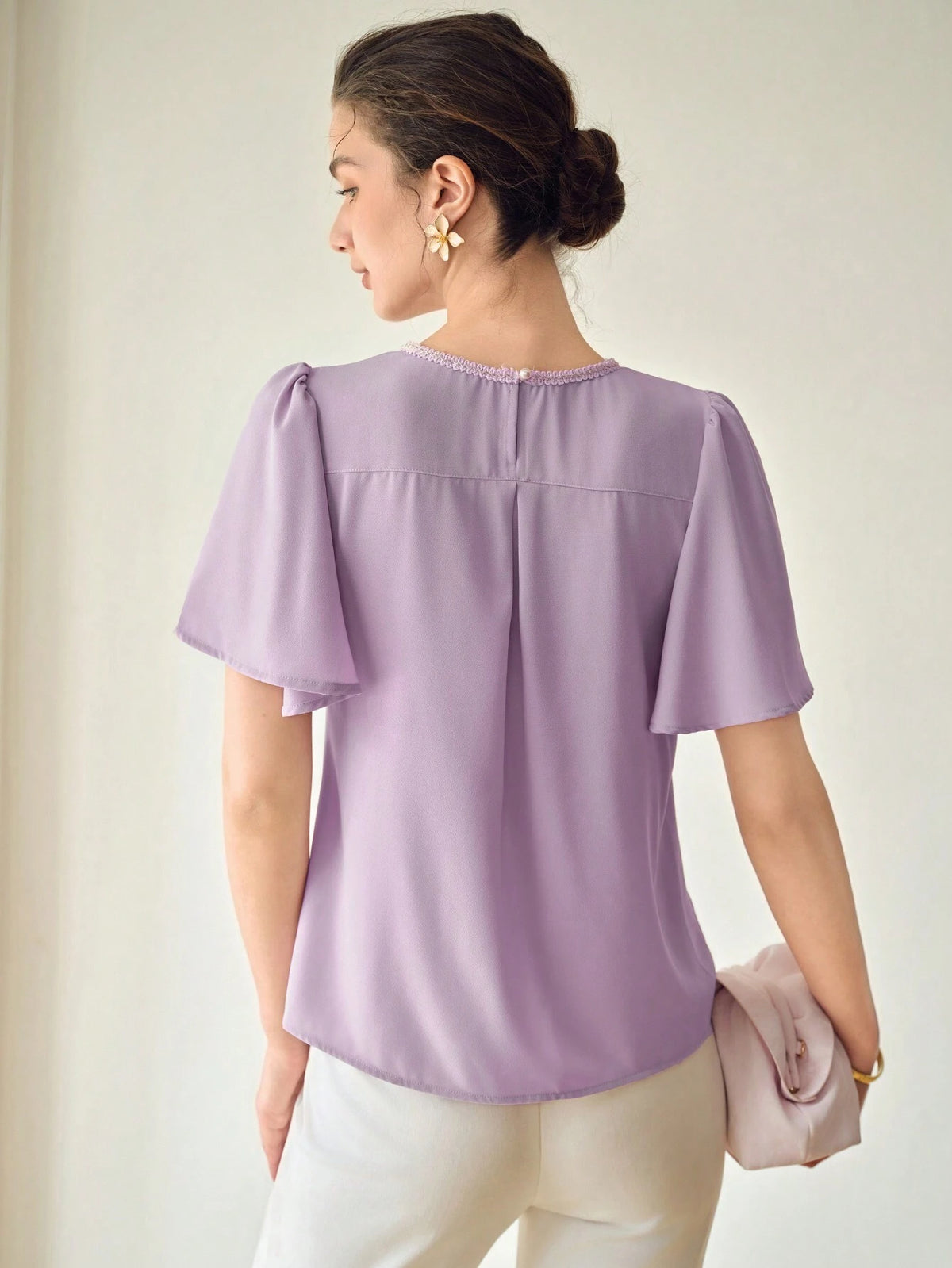 MOTF PREMIUM SOLID KEYHOLE NECK FLUTTER SLEEVE FOLD PLEATED BLOUSE