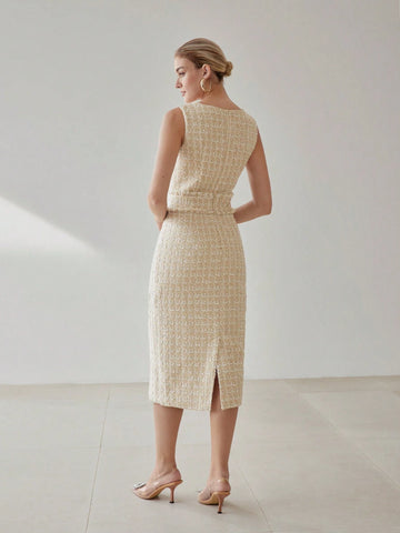 MOTF PREMIUM TWEED PLAID PATTERN V-NECK RAW TRIM DRESS