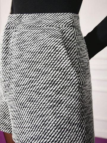 MOTF PREMIUM TWEED VISCOSE-BLEND SHORTS