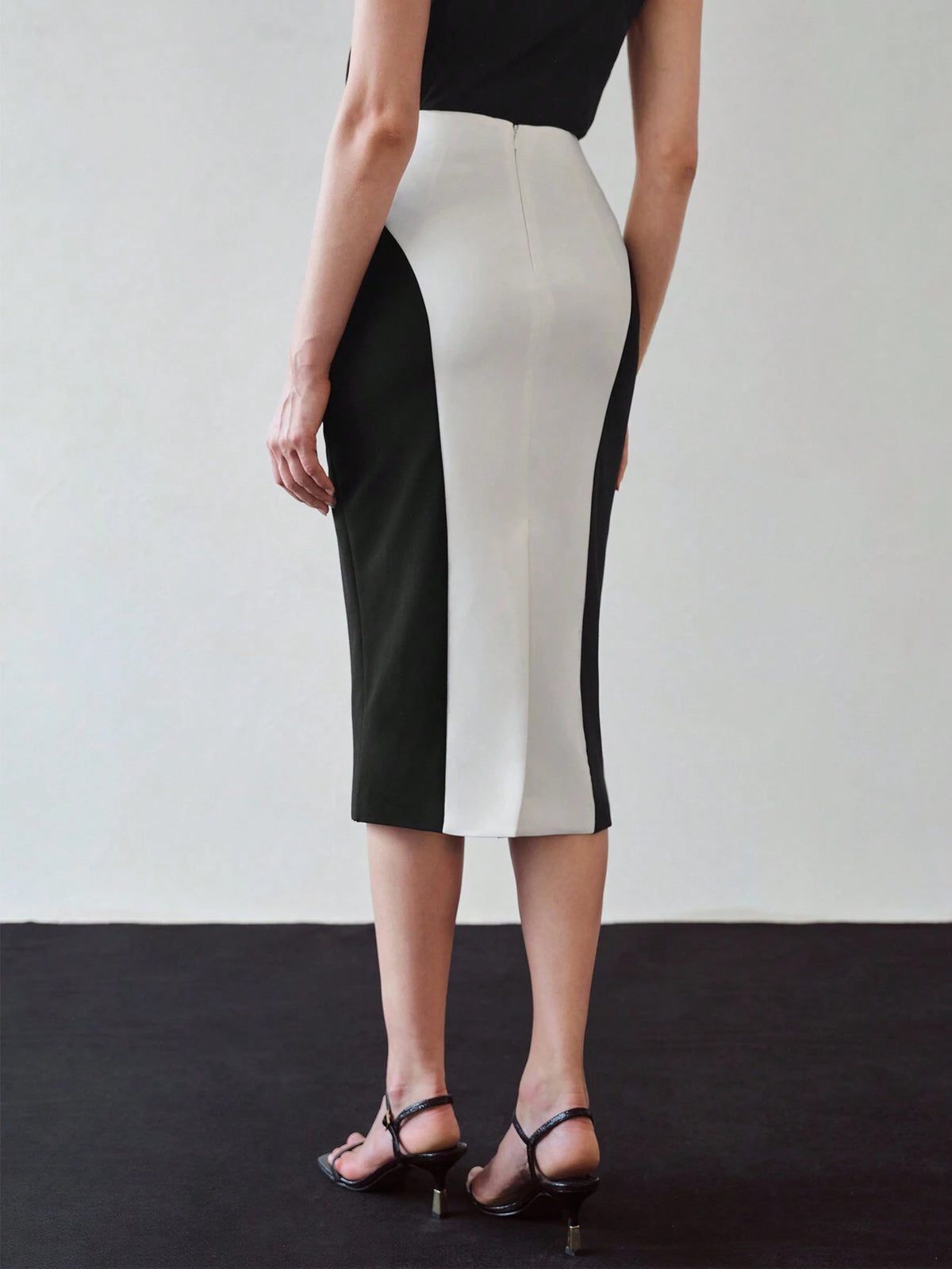 MOTF PREMIUM TWO TONE CONTRAST PIPING PENCIL SKIRT