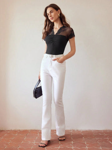 MOTF PREMIUM V-NECK CONTRAST LACE YOKE RUCHED BUST TEE