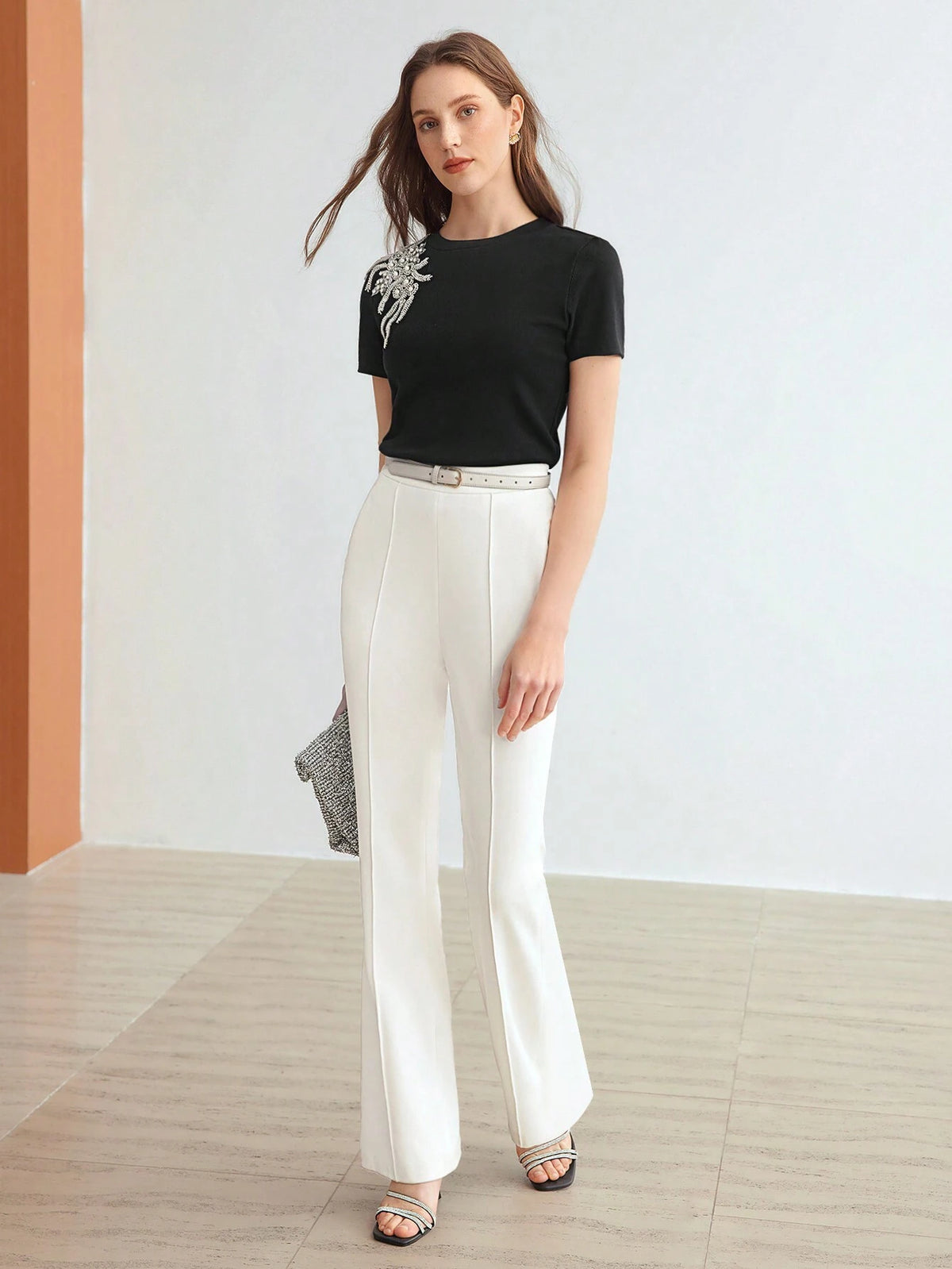 MOTF PREMIUM WOMEN'S PEARL BEADED DECORATED T-SHIRT