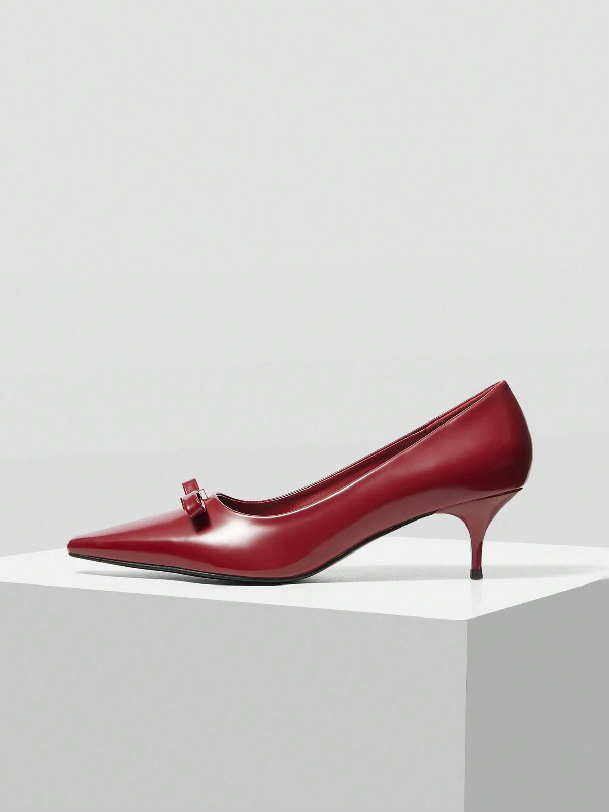 WOMEN'S POINTED LOW HEEL BOW KNOT PUMPS