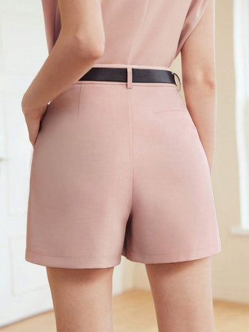MOTF PREMIUM WOMEN'S WOVEN FOLDED PLEATED SHORTS