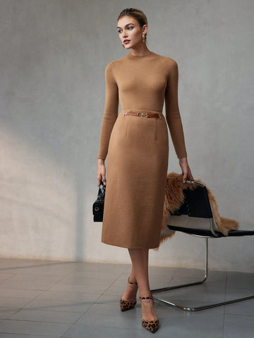 MOTF PREMIUM WOOL SOLID BUCKLE WAIST STRAIGHT SKIRT