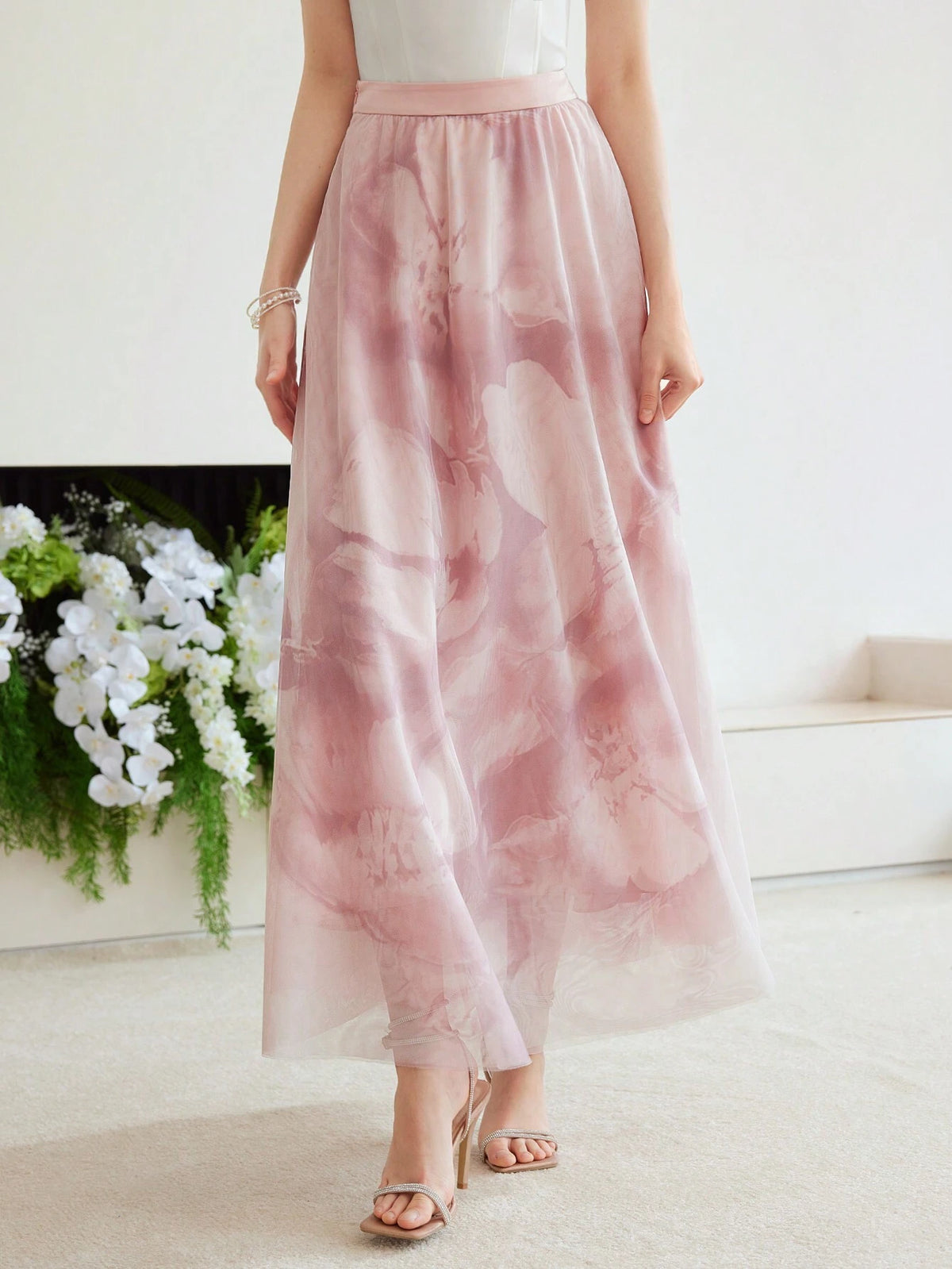 MOTF PREMIUM WOVEN DRAPED FLORAL PRINT SKIRT