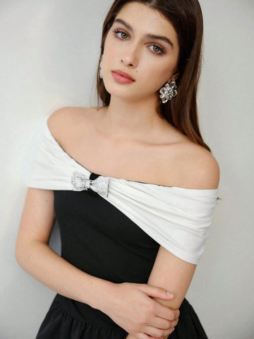 MOTF STUDIO COLORBLOCK OFF SHOULDER SHORT DRESS