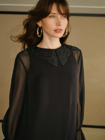 MOTF STUDIO GUIPURE LACE COLLAR CONTRAST SHEER MESH FLARE SLEEVE PLISSE SHORT DRESS