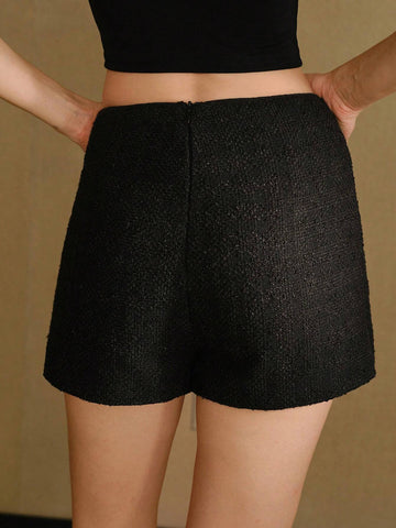 MOTF STUDIO METAL DECOR ZIP BACK SKORT