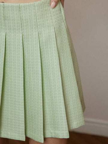 MOTF STUDIO SOLID TEXTURED PLEATED SKIRT