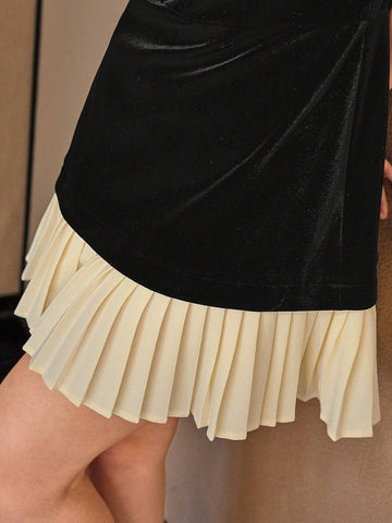 MOTF STUDIO VELVET CONTRAST PLEATED HEM BUSTIER TUBE SHORT DRESS