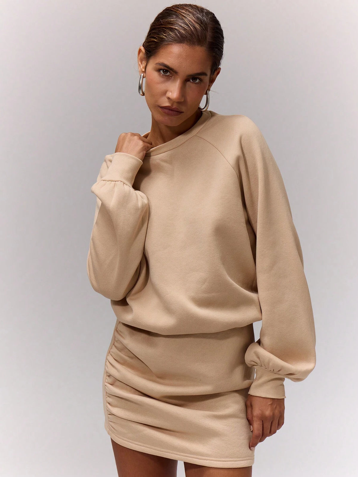 MUSERA Crew Neck Long Sleeve Ruched Side Dress