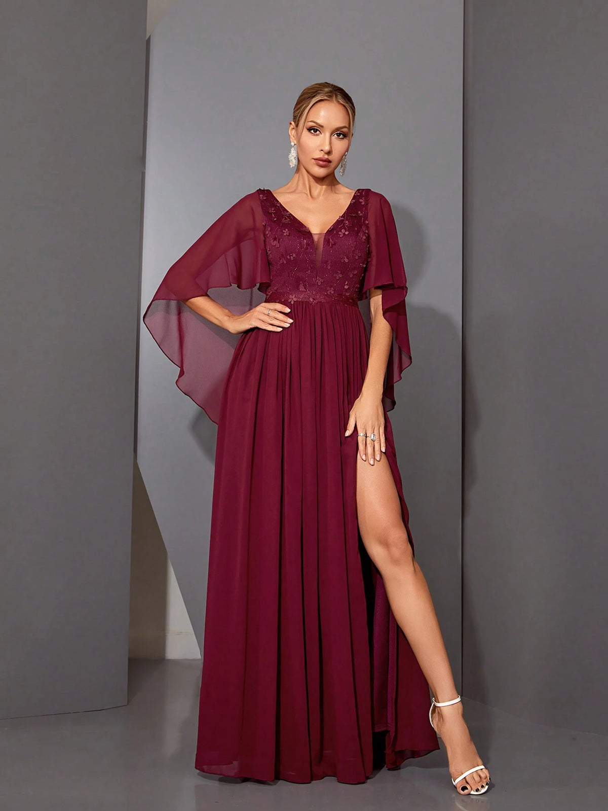 Magical V-Neck Cape Sleeve Dress With 3D Embroidery Lace & Chiffon Folding Hem, High-End Formal Dress