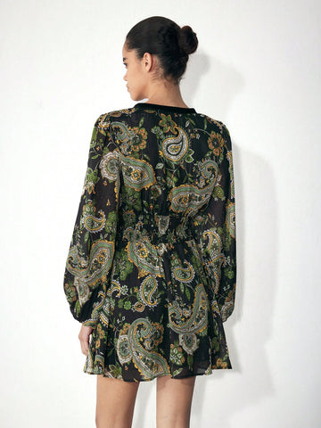 Maija V-Neck Long Sleeve Floral Print Minimalist Short Casual Dress For Women